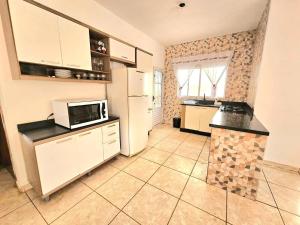 Chácara Piscina, Campo e Fogueira em Atibaia