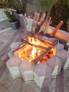 Chácara Piscina, Campo e Fogueira em Atibaia