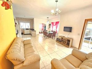 Chácara Piscina, Campo e Fogueira em Atibaia