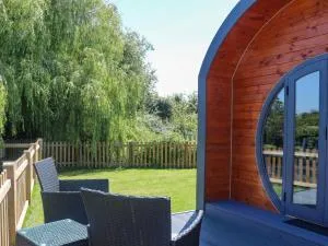 Willow Pod - Walberton