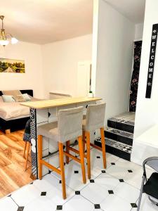 DOB71-Cozy flat in the center of Budapest- Recently Renovated