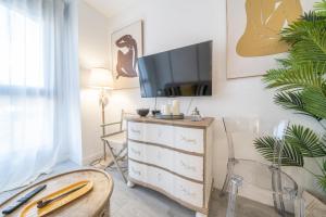 XPCE URBAN 13 MALAGA SKYLINE - Parking Free