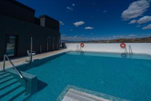 XPCE URBAN 13 MALAGA SKYLINE - Parking Free