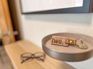 "TWO" - Premium Apartments Seekirchen, lichtdurchflutetes 3-Zimmer-Apartment mit Terrasse und grüner Oase