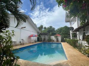 Panglao Budget Staycation & Guesthouse For Family ,Groups, and Friends