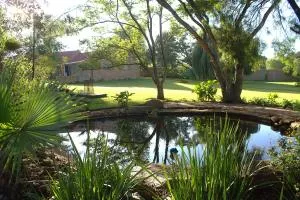 Ador Lodges - Tembisa