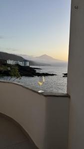 Manolo Pris, En el Mar, Teide con Piscina Natural