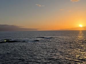 Manolo Pris, En el Mar, Teide con Piscina Natural