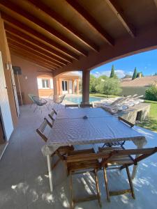 La maison dAngelo - 8 personnes - piscine