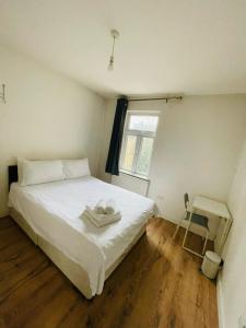 Double room in A Specious House in Seven Sisters