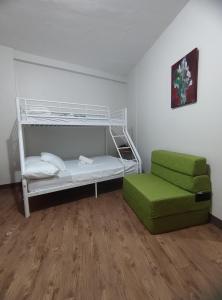 Condo Unit at Amani Grand Resort Residences, 3-5 minutes from the Airport