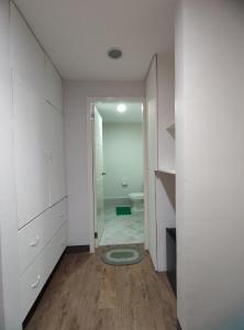 Condo Unit at Amani Grand Resort Residences, 3-5 minutes from the Airport