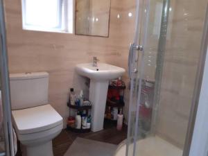 Double room in attractive modern Victorian House