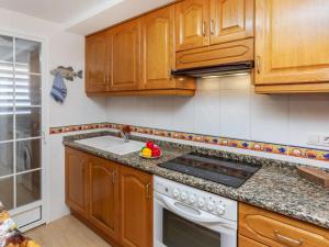 Apartment Vila De Oropesa IV by Interhome