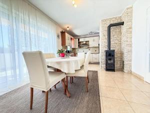 Holiday Home Karlo by Interhome