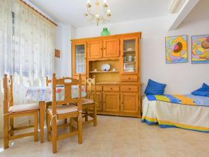 Apartment Las Terrazas II by Interhome