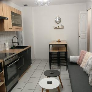 Appartements joli T2 : Appartement 1 Chambre