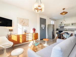 Apartment Phichris by Interhome