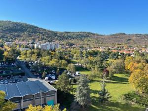 Meublé Les Dômes du Parc 12ème