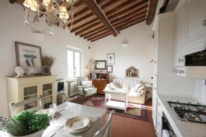 We Tuscany - Zaffiro Bianco photo 1