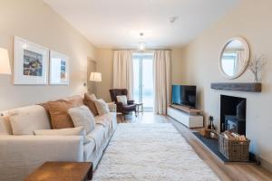 Mor Awel by Birch Stays New Home