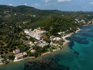 Dellis Apartments Corfu - Sea Views near the Beach