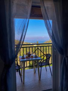 Dellis Apartments Corfu - Sea Views near the Beach