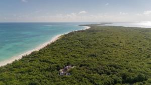 Casa XikNal - Luxury Beach Front Villa