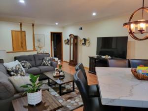 Extremely Chill 3 Bedroom Home