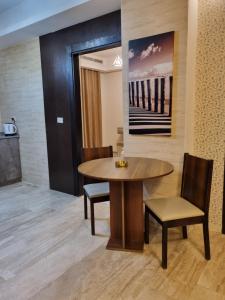 unique 2bedroom at abdoun 001