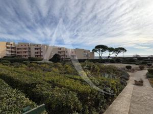Studio vue mer avec place de parking