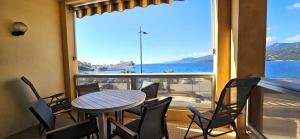 Appartements Grand T1 Studio La Colomba - Plage et vue mer : photos des chambres