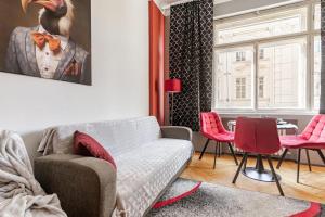 Place of Grace - 1 min to National Theatre