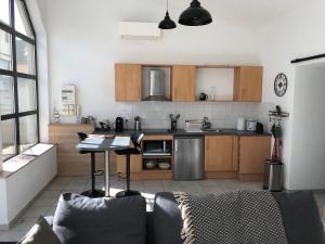 Maisons de vacances Loft 2 personnes Climatise parking prive jardin : photos des chambres