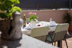 Ferienhaus Mit Whirlpool Und Sauna, In Kastelir 
