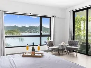Beacon Hill Hideaway Luxury Condo in Simpson Bay - Simpson Bay