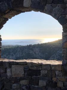 Sejours chez l'habitant Sejour de charme a Evenos -Provence : photos des chambres