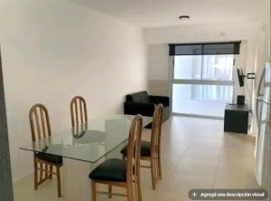 Apartamento sobre Av Cordoba