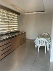 Cozy, centrally-located mono setting - Cotoca