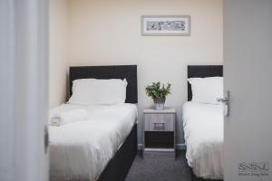 Town Centre Apartments by the Beach, BIC, Pavilion