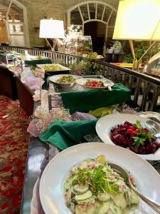Delta Hotels by Marriott London Armouries