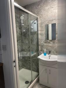 Lancaster Place Apart