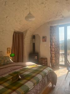 Habitación con cocina de verano jardín y entrada privada