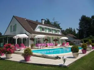 勒波恩特杜杰尔住宿加早餐旅馆 - 代夫勒