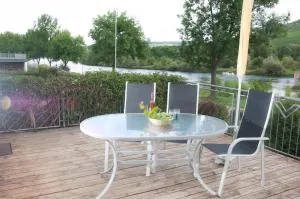 Ferienwohnung In Schleich Mit Garten - Detzem