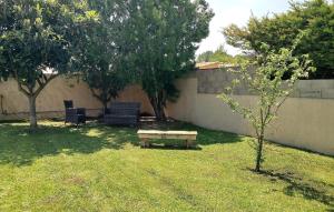 3 Bedroom Gorgeous Home In Montfrin