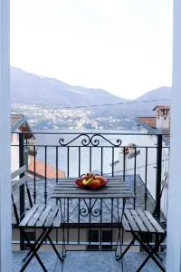 Color House Vista Lago - Brienno