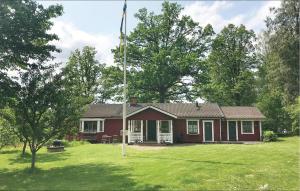 Awesome Home In Lekeryd With Wifi