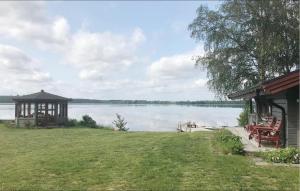 Awesome Home In Lekeryd With Wifi