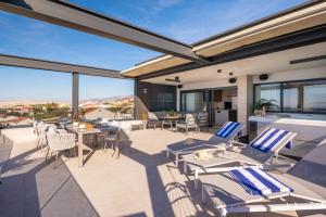 LaVida penthouse, with jacuzzi and sauna